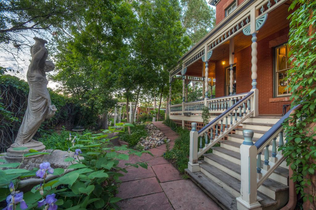 Lumber Baron Inn And Gardens Denver Exterior photo