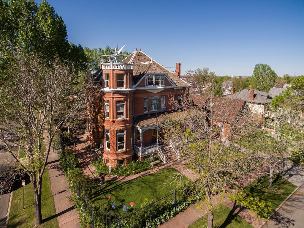 Lumber Baron Inn And Gardens Denver Exterior photo