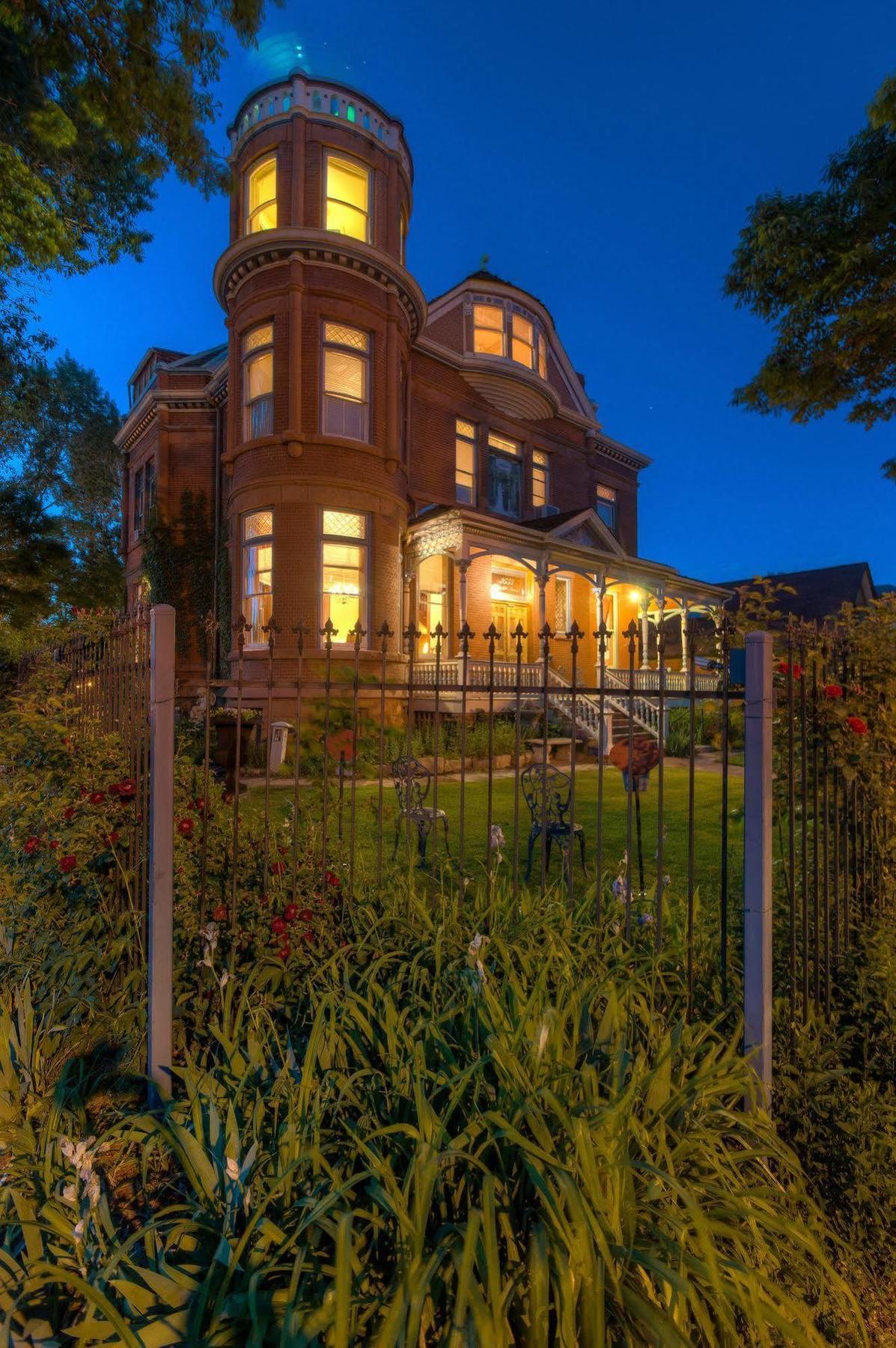 Lumber Baron Inn And Gardens Denver Exterior photo